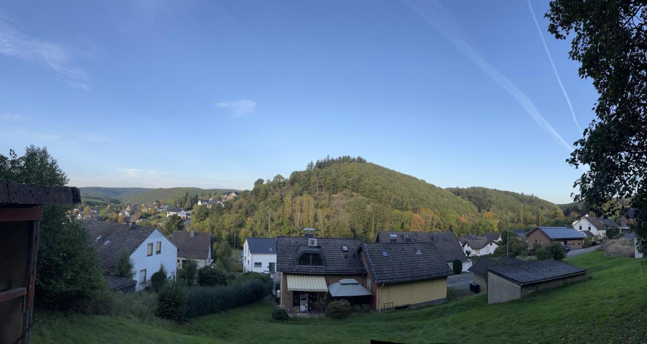 Вілла Gemuetliches Feriendomizil*Eifel* Бад-Мюнстерайфель Екстер'єр фото